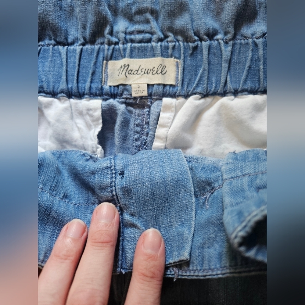 Madewell Denim/ Chambray High-Waist Paperbag Style Pants, Size 2 - Picture 4 of 8